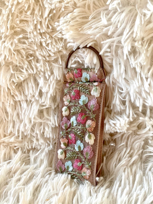 Ditsy Florals in Beige