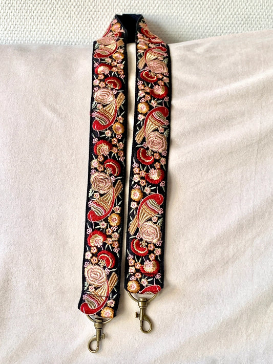 Temple of Treasure Bagstrap - Birds of Paradise